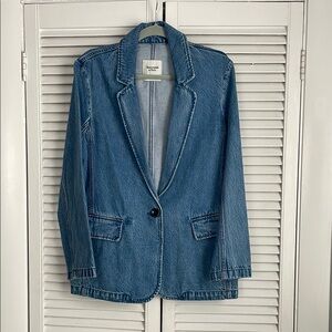 Women's Blue Denim Jacket